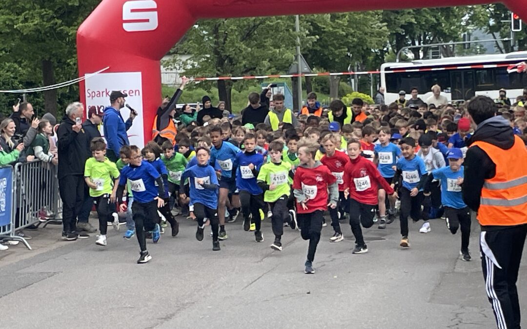 Teilnahme an den 25. Saarländischen Schullaufmeisterschaften